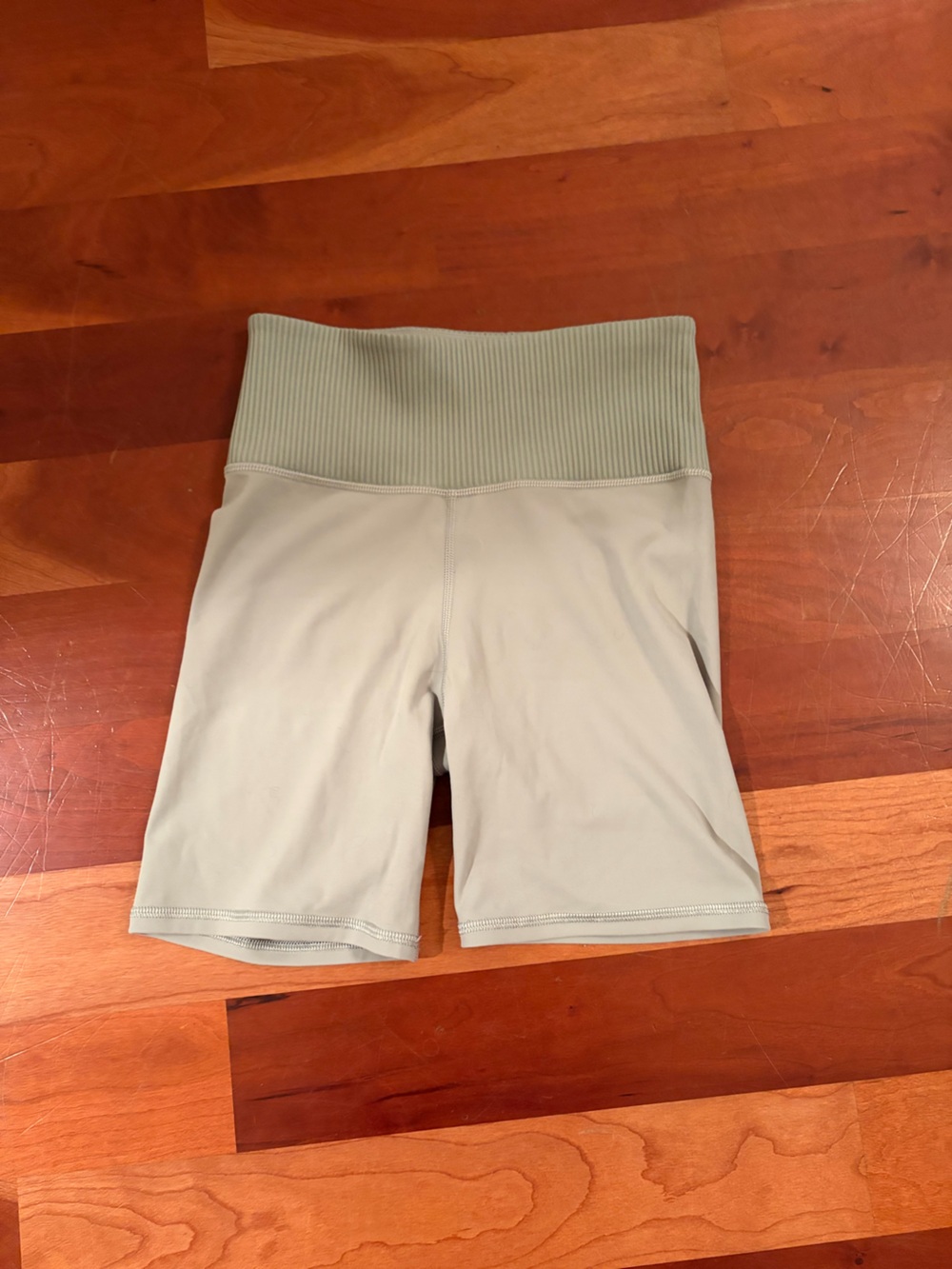 Vuori Biker Shorts